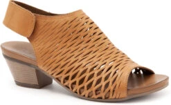 Bueno Women's Lacey -Shoe Stores bueno womens lacey tan b1926 253 69005.1658790993