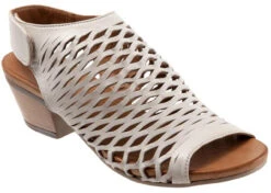 Bueno Women's Lacey -Shoe Stores bueno womens lacey tusk b1926 056 97236.1658790993