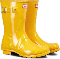 Hunter Women's Original Short Gloss Rain Boot -Shoe Stores hunter womens original short gloss yellow wfs1000rgl ryl 88729.1536966688