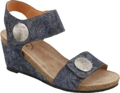 Taos Carousel 2 -Shoe Stores taos womens carousel 2 blue floral ca2 3209 blfl 82582.1592331546