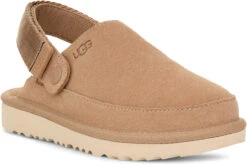 UGG Kids Goldenstar Clog -Shoe Stores ugg childrens kids goldenstar clog sand 1159770k san 88527.1743207516